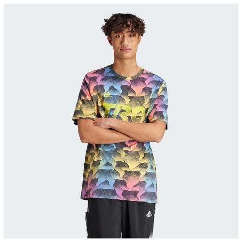 Adidas Ανδρική κοντομάνικη μπλούζα Summer Of Tiro Graphic Tee
